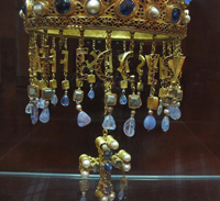 Detail of the votive crown of the Visigoth king, Reccesuinth. 